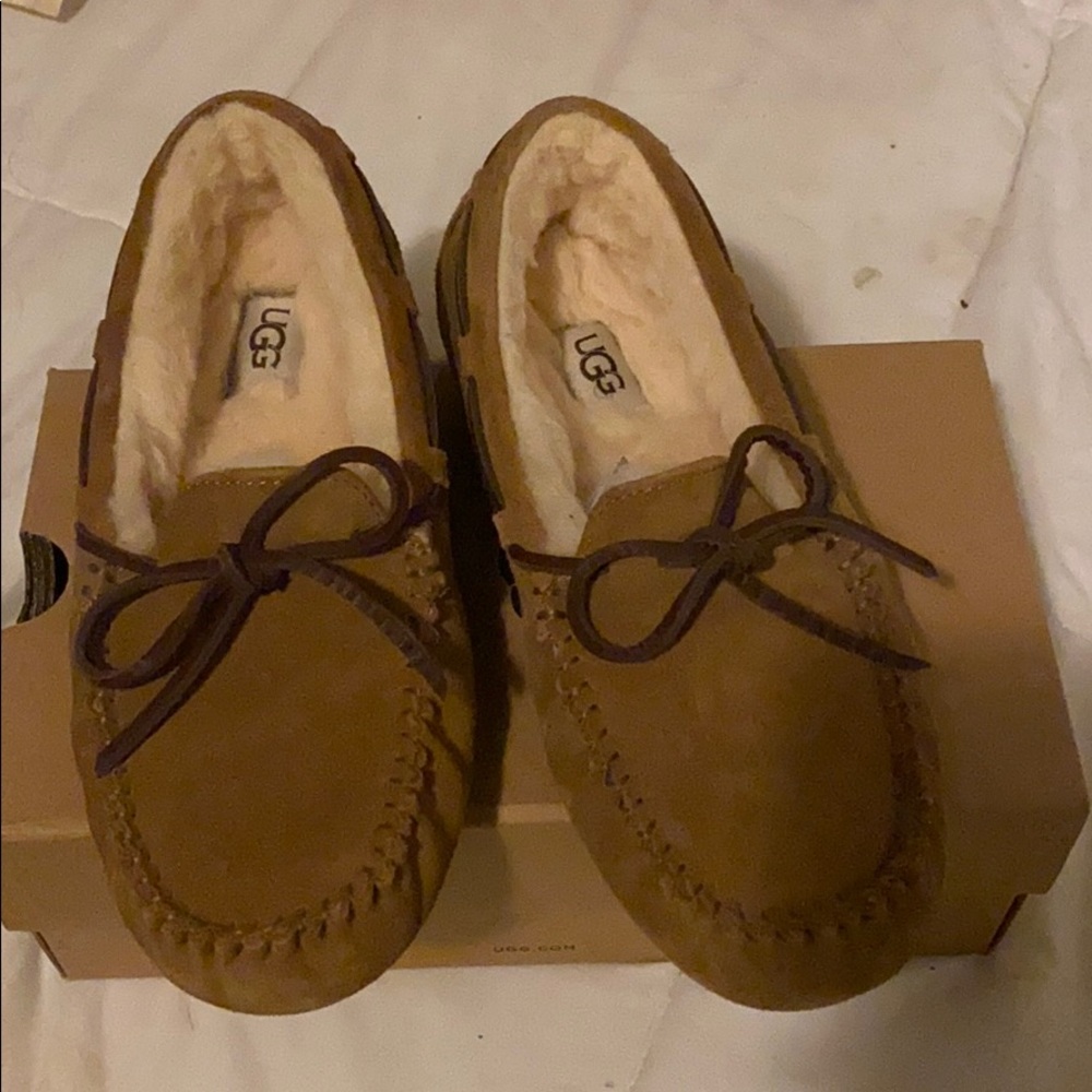 Ugg Dakota Slipper